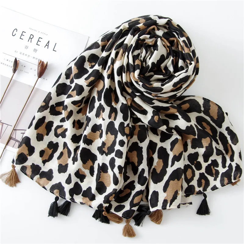 

New Leopard Scarf Shawl Dual-use Cotton Snd Linen Scarves Spring And Autumn Winter Long Paragraph Wild Fashion Ladies Scarf