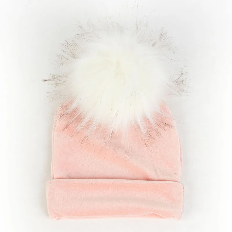 Geebro Newborn Baby Velvet Soft Thicken Beanies With Pom Pom Faux Fur Hairball Toddler Winter Warm Ear Hats Solid Color DK944 - Цвет: Pink22