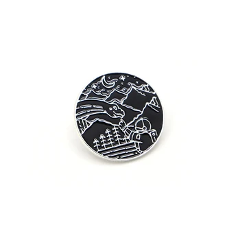 

30pcs/lot Enamel Pin Black and White Line Art Brooch Space Astronaut Badge Lapel / Hat Pin Badge Denim Jacket Oil Drop Pin DC193