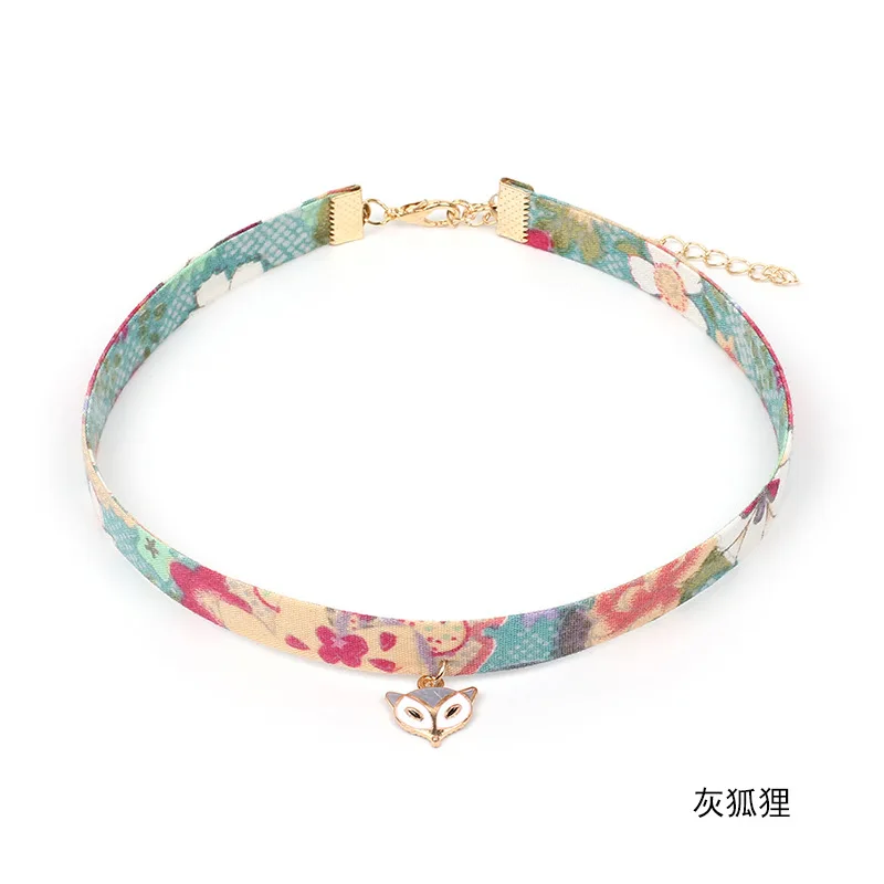 10700945143_190423747