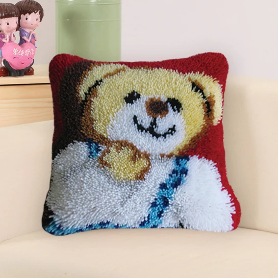 DIY Latch Hook Cushion Foamiran For Needlework Couples Pillow Sets Latch Hook Cartoon Embroidery Bear Pillow Sets For Handiwork - Цвет: ABZ043