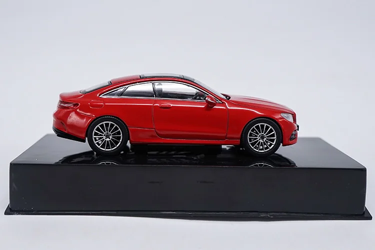 1:43 E300 E-KASE Coupe модель сплава автомобиля статические высокой моделирования металлические модельные автомобили с оригинальной коробкой