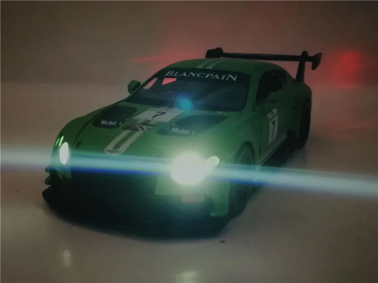 Ma Ke da в коробке 1: 32 Bentley GT3 ралли модель автомобиля сплав модель автомобиля ВОИН звук и светильник игрушка