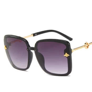 

2020 New Square Sunglasses Women Bees Large Vintage Brand Designer Lary Elegant Luxury Sun Glasses Female Oculos de sol