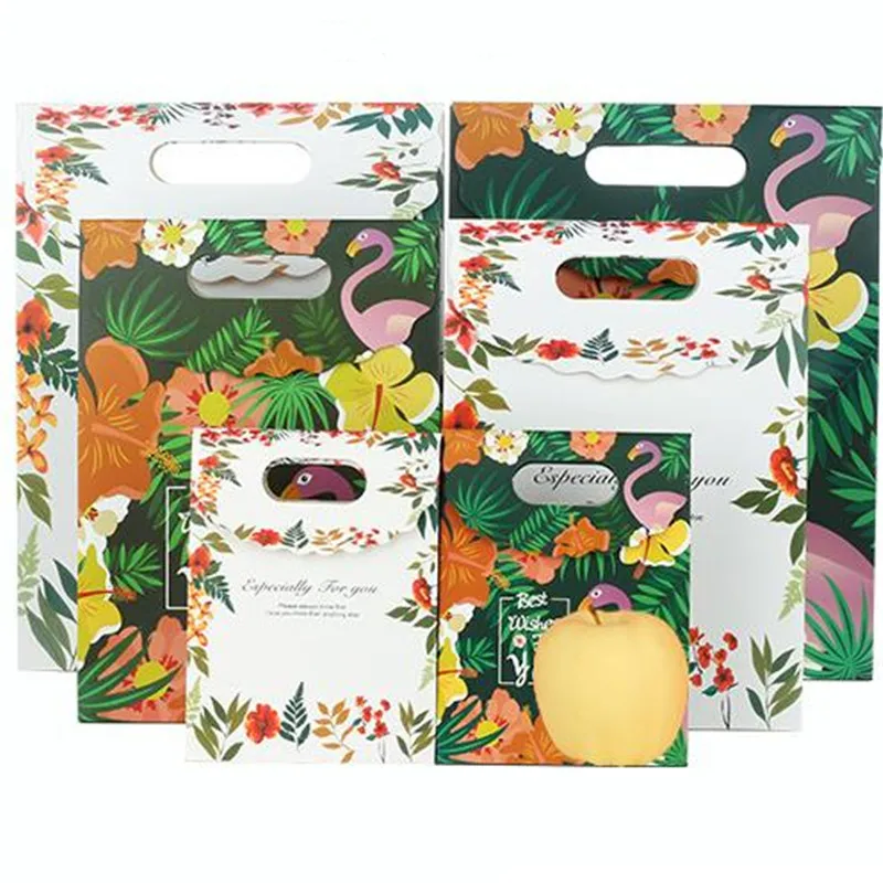 10pcs Thick Quality Flamingo Christmas Paper Box Gift Bag Leaves Portable Gift Packing Bag Birthday Party Favor Stand Bags