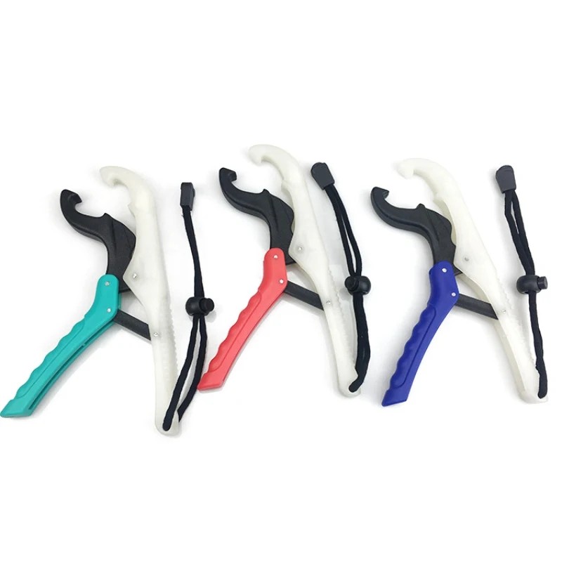 

Practical Fishing Gripper Luminous Fish Grabber Plier Controller Floating Fishing Lip Grip Fish Clamp Holder With Lanyard