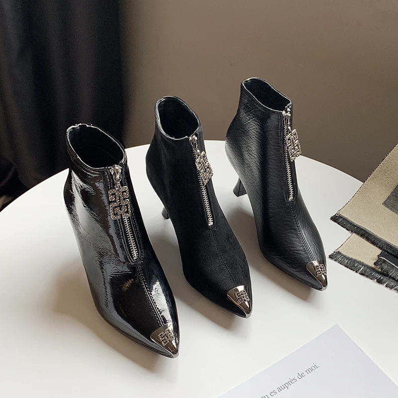Bottes femme Новинка 2019 года стильные модные однотонные ботинки гладиаторы с острым
