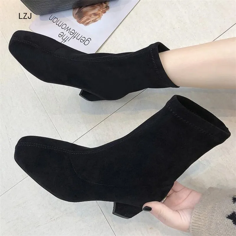 

LZJ 2019 New Flock Ankle Boots Women Shoes Fashion Square Toe Slip-on Boots Winter Elegant Square High Heels Shoes Female