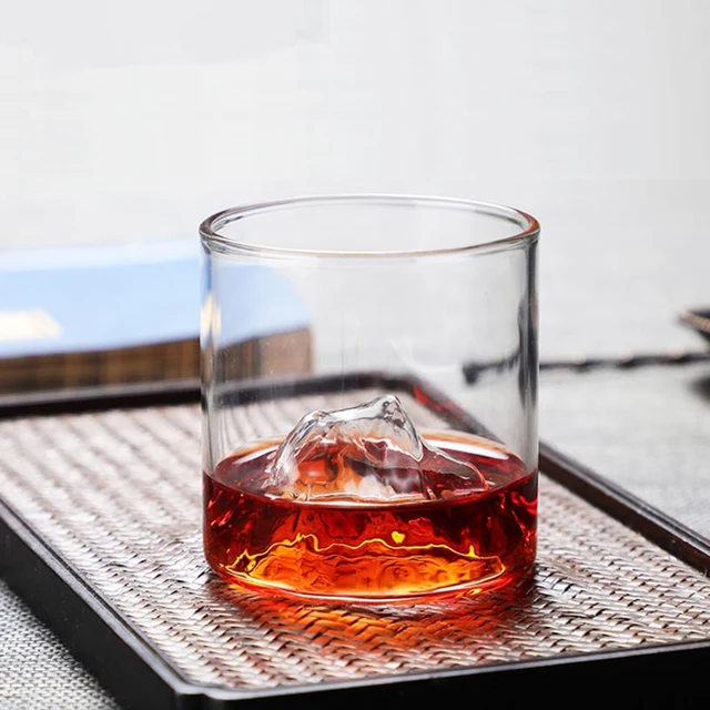 Sibelius Whiskey Glass – Wabi Aesthetic