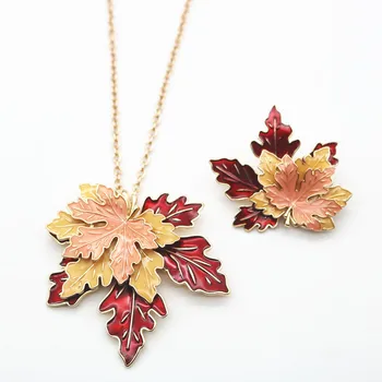 

Tri-color Maple Leaf Necklace Fall Leaves Jewelry Long Sweater for Clothing Accessory Maple Leaf Necklaces 27''+3 ''extender