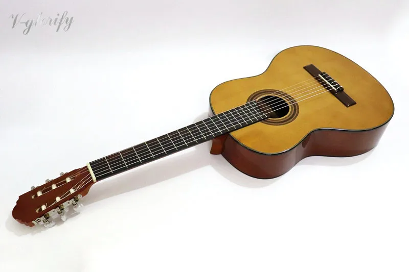 

39 inch full size classic guitar high gloss natural color 6 string classical guitar for beginner back is laminated sapele