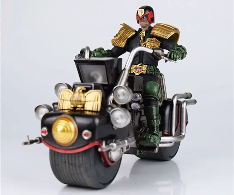 

1/12 JUDGE DREDD Collectible Action Figure Brand New Unopened