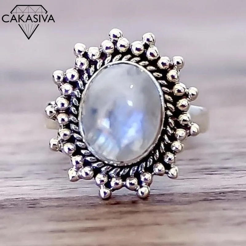 Classic Moonstone Goblin Ring Gemstone Ring Vintage Thai Silver Ring for Women Classic Moonstone Goblin Ring Gemstone Ring Vintage Thai Silver Ring for Women