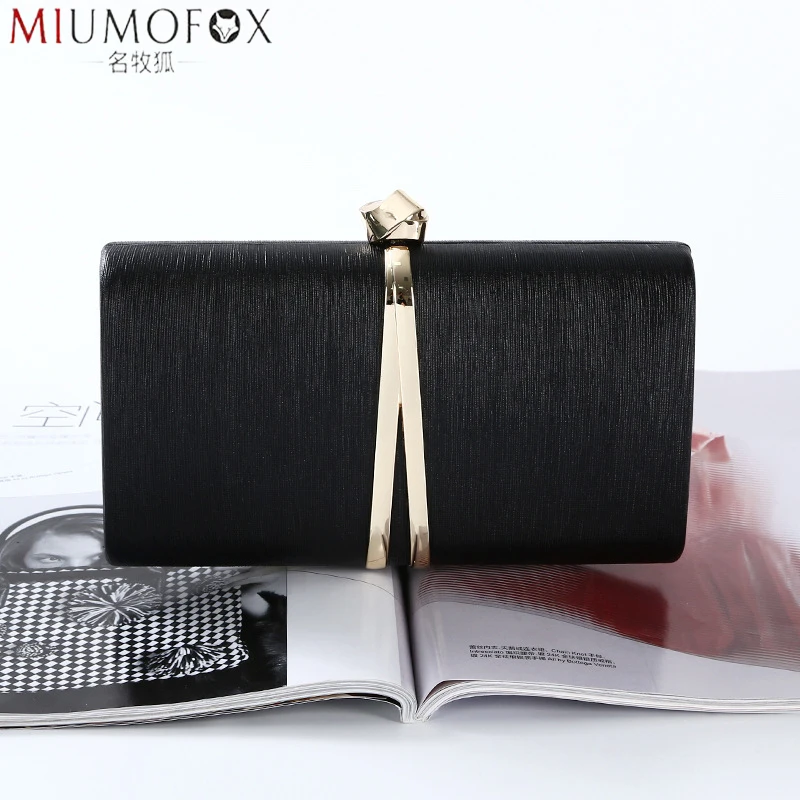

New Dinner Party Clutch Bags Metal Strip Design Luxury Evening Bags Ladies Crossbody Bag Wedding Purses and Handbags Long Wallet