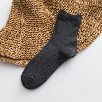 

Spring and Autumn Women's New Pure Color Casual Warm Socks 2020