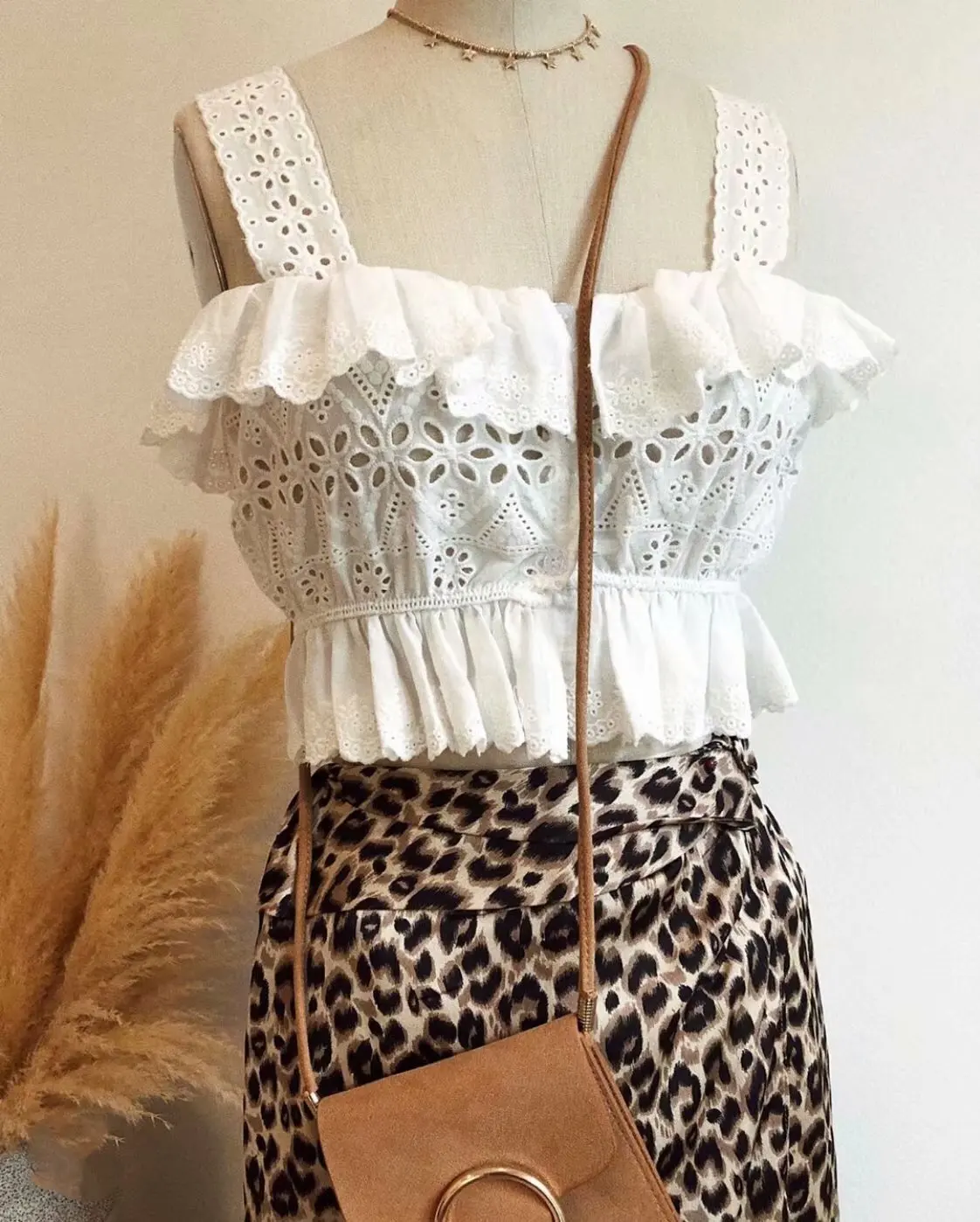 Boho вышитый кружевной топ без рукавов летняя рубашка Женская сорочка сексуальный тонкий кроп Топ майки-ками женские ремни пляжные Blusas