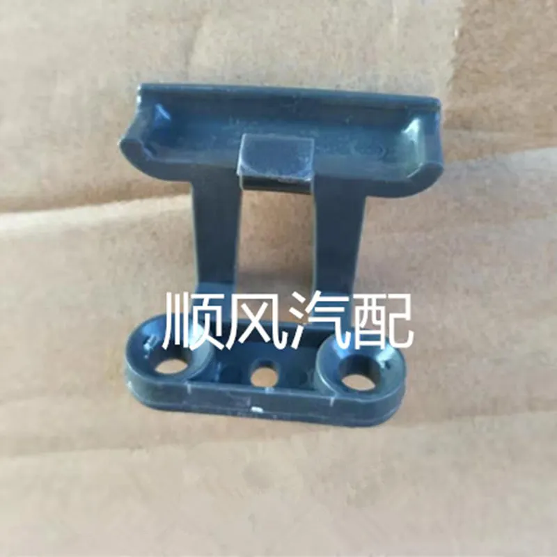 Для Geely Emgrand 7 EC7 EC715 EC718 Emgrand7 E7, Emgrand7-RV EC7-RV EC715-RV EC718-RV EC-HB, автомобильный подлокотник с ящиком, пряжка, хинле - Название цвета: E