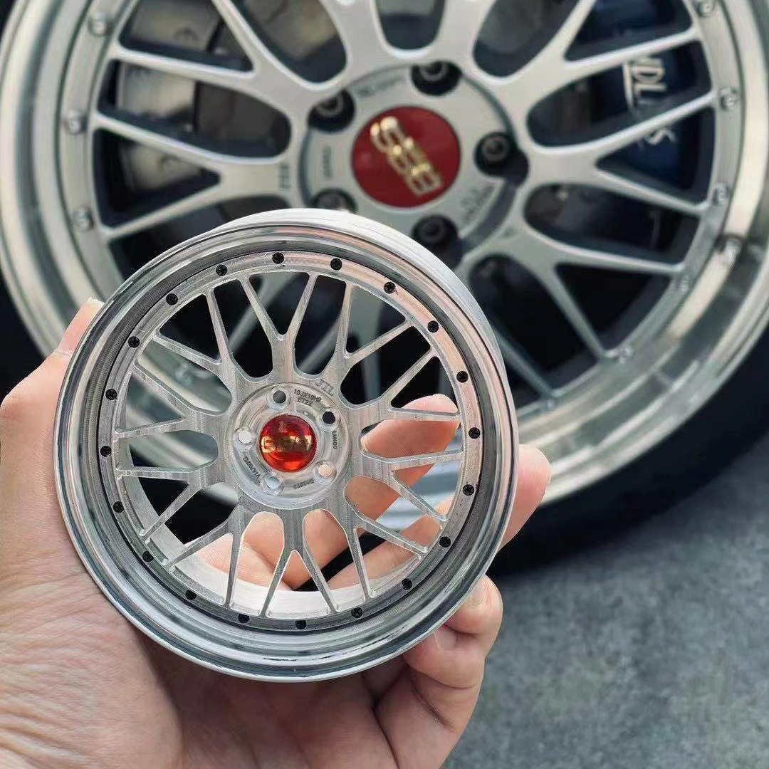 Рисунок 2 - Новинка 1/5, модель автомобиля BBS