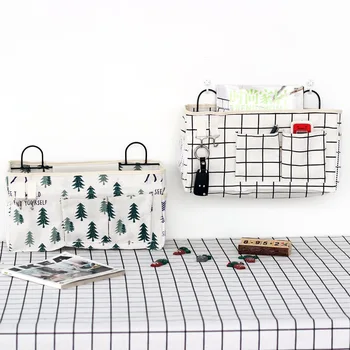 

Wall-Mounted Storage Lattice Style Basket Sundries Makeup Storage Baskets Retro Storage Basket Home Space-Saving Bags Organizer