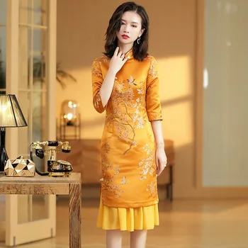 

Chinese traditional costume 2020 spring jacquard stitching cheongsam skirt female embroidery embroidery long high-end cheongsam