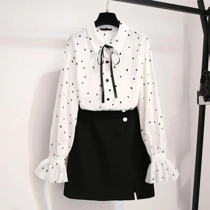 

Women 2020 Spring Summer 2 Piece Set Ruffles Heart Print Chiffon Shirt And High Waist Mini Skirt Sets Female Casual Outfits T417