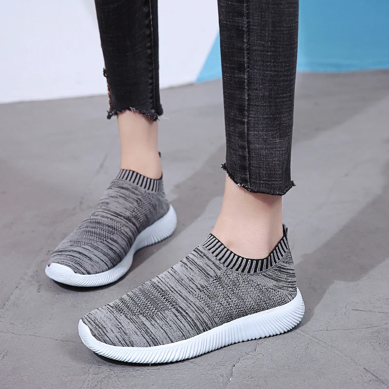 

Fad Spring Summer Plus Size Breathable Air Mesh Sneakers Women Slip on Platform Knitting Flats Soft Walking Shoes Woman
