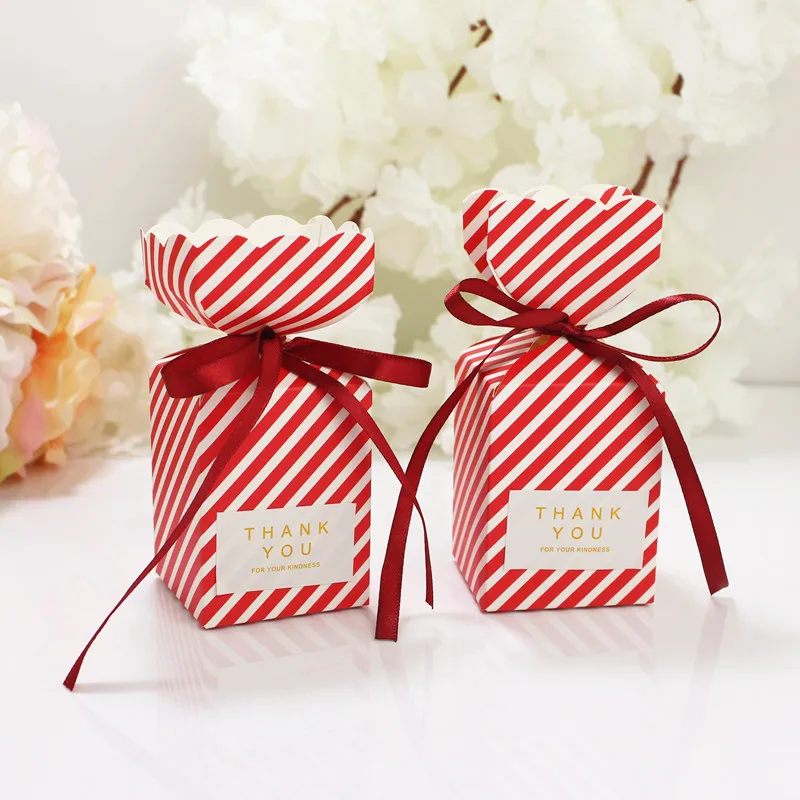 

New Christmas Gift Box With Ribbon Wedding Favors Decoration And Baby Shower Candy Boxes For Wedding Birthday Party Supplies