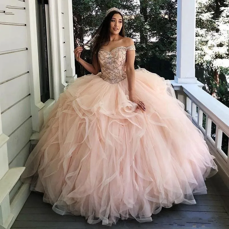 Charming-Light-Pink-Quinceanera-Dresses-Ruffles-Tiered-Off-the-Shoulder-Appliques-Bead-Sweet-16-Dress-Corset_conew1