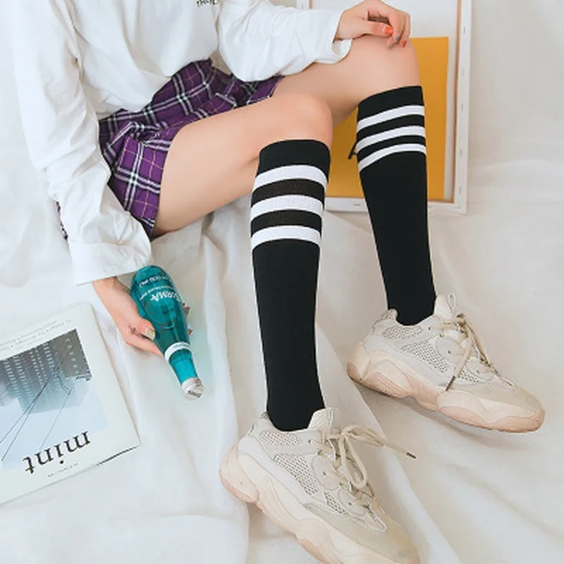 

Old School stripesCotton Sock Retro stripes Hiphop Skate Long Short Harajuku Meias White Black Winter Cool skateboard ankle sock