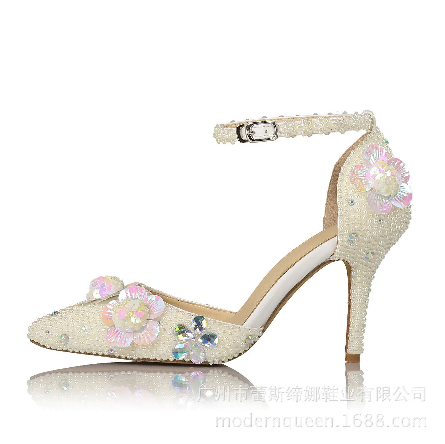 

2020 Mi White Pearl Petals Side Empty Pointed Single Shoes Middle Heel Rhinestone One Word Buckle Sexy Sandals