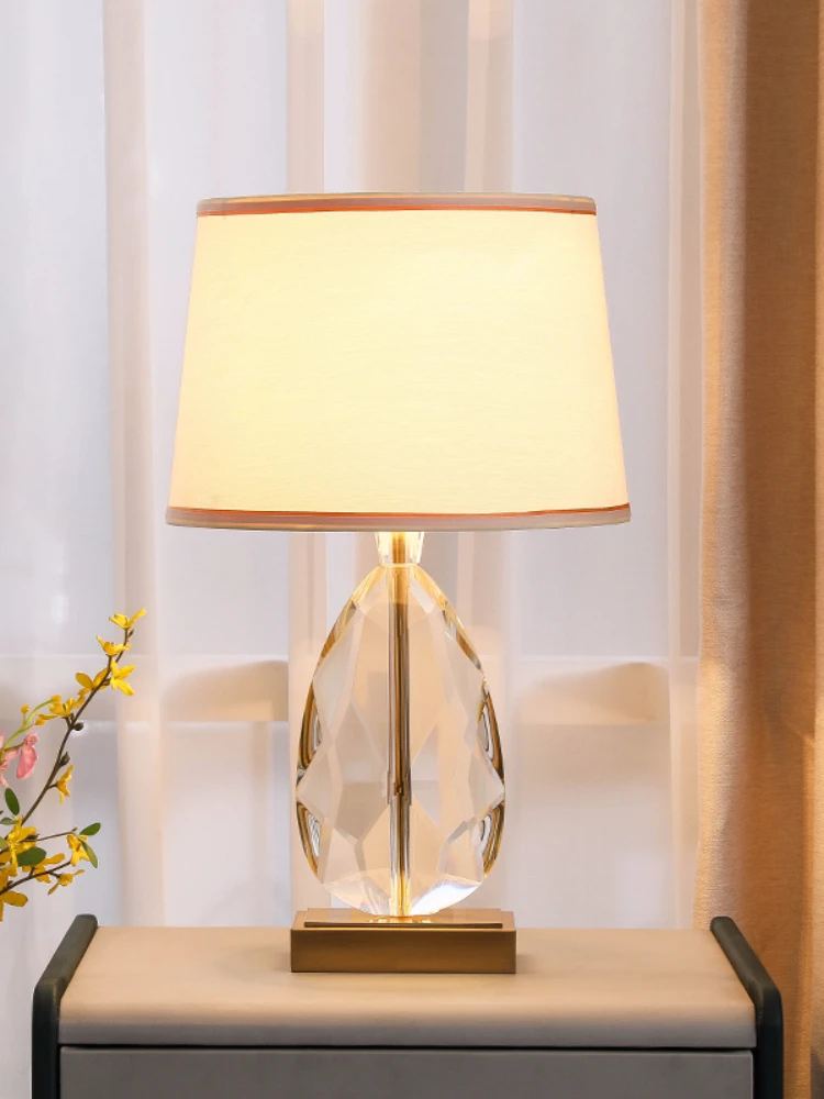 

Wedding Crystal Table Lamp Bedside Lamp For Living Room Wedding Room Warm Bedroom Light Luxury Simplicity Modern Home Decoration