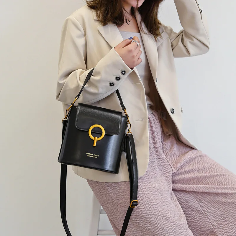 

Spring And Summer New Arrival Bag Women's 2019 New Style Fashion Korean Metal Ring WOMEN'S Bag Fashion Simple Shoulder Bag Shoul