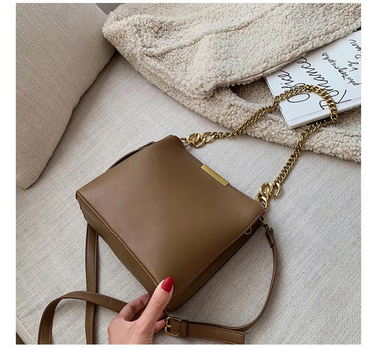 12212250216_2051307013