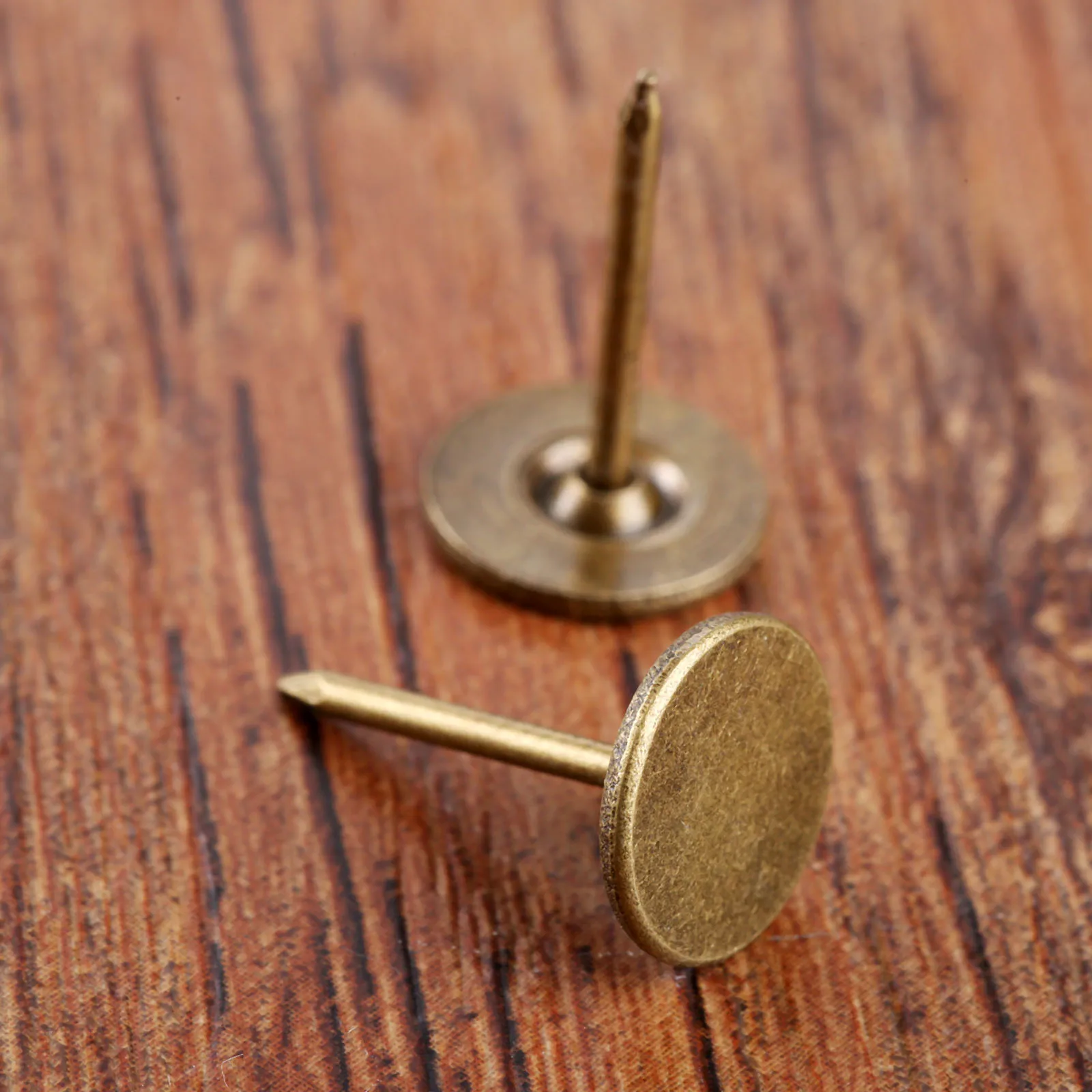 Sheens Chiodi Per Tappezzeria Testa Piatta - 100 Pezzi, Bronzo Ciano, 14x20 Mm, Per Divani E Mobili - Foto 2