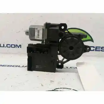 

3AA959701A WINDOW MOTOR FRONT LEFT VOLKSWAGEN PASSAT VARIANT (365)
