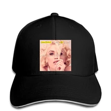 Бейсбольная кепка Гвен Стефани это то, что на самом деле выглядит как маленькая, средняя, большая или бейсболка