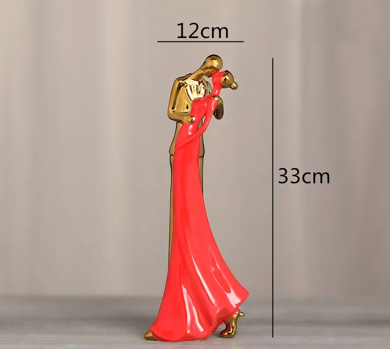 Creative Chinese ceramics Crafts ornaments abstract Couple Wedding Gifts Modern home decoration Desktop display gold figurines
