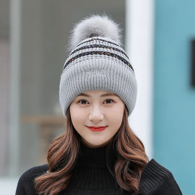 Women Winter Thicken Alphabet embroidery Flanging Warm Ear protectors Little bee Pompom knit hat Female Skull Beanies cap Z205
