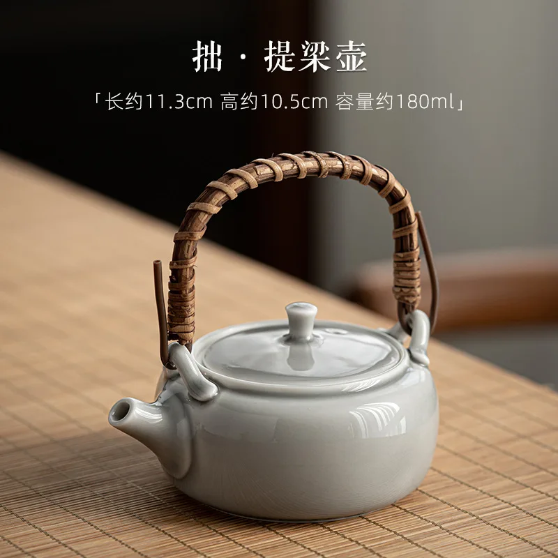 Wooden beam pot
