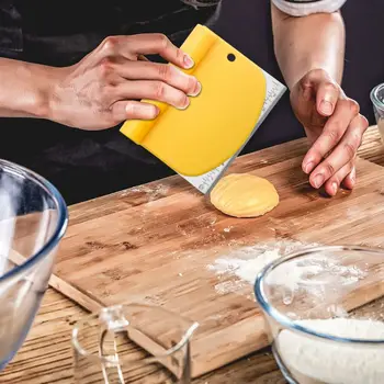 

Stainless Steel Baking Tool Cutting Surface Scraper Combo Scraper With Scale Cutting Board