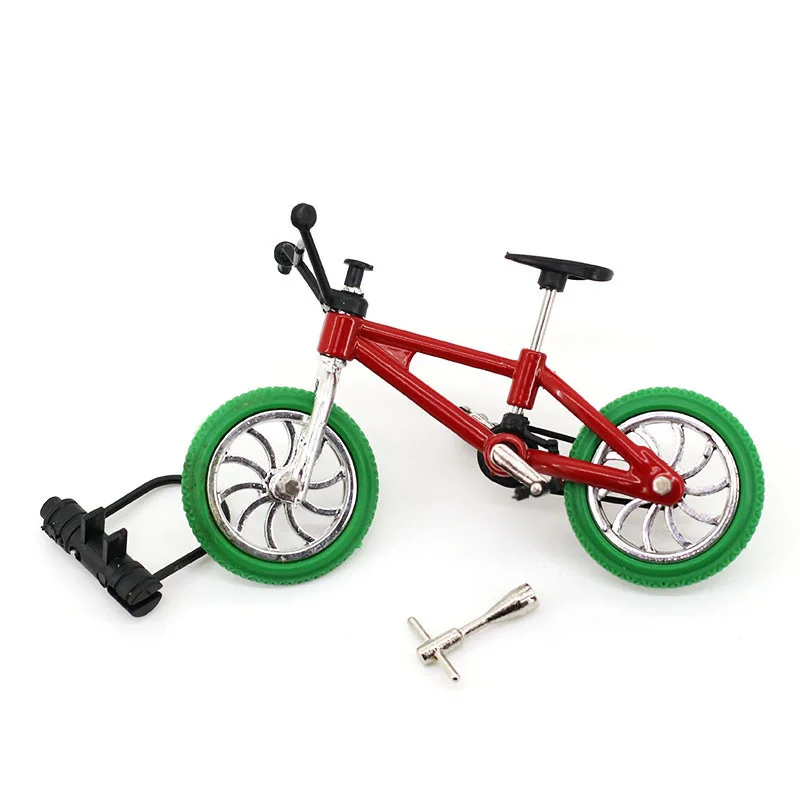 2/4pcs Baby Boy Toys Finger Skateboards Bicycle With Brake Rope Blue Simulation Alloy Finger Bike Toys For Children Gift Mini Si