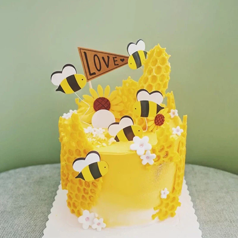 Disney Winnie the Pooh Cake topper accessorie Happy Birthday Cake