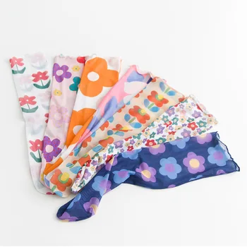 

Women's Harajuku Breathable Transparent Mesh Small Flower Socks Lady Net Yarn Fishnet Lace Socks Female Hosiery Sox