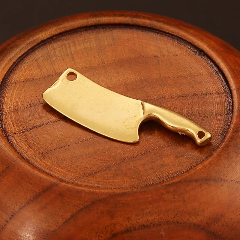 knife pendant brass (4)