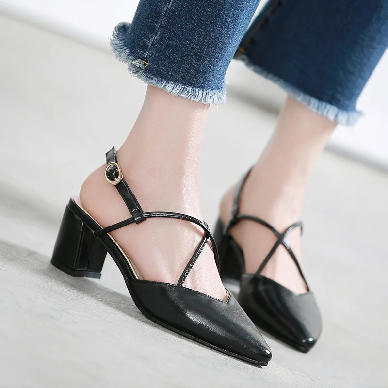 

Classics Fashion Leisure Women Closed Toe Back Strap Sandals Square Heel Med Cross-Strap Women Shoes Summer Casual Sandals