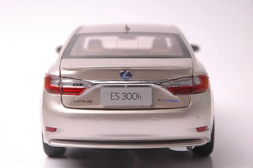Модель литая автомобиля 1:18 для Lexus ES 300h 2015 золотой седан игрушечный автомобиль из