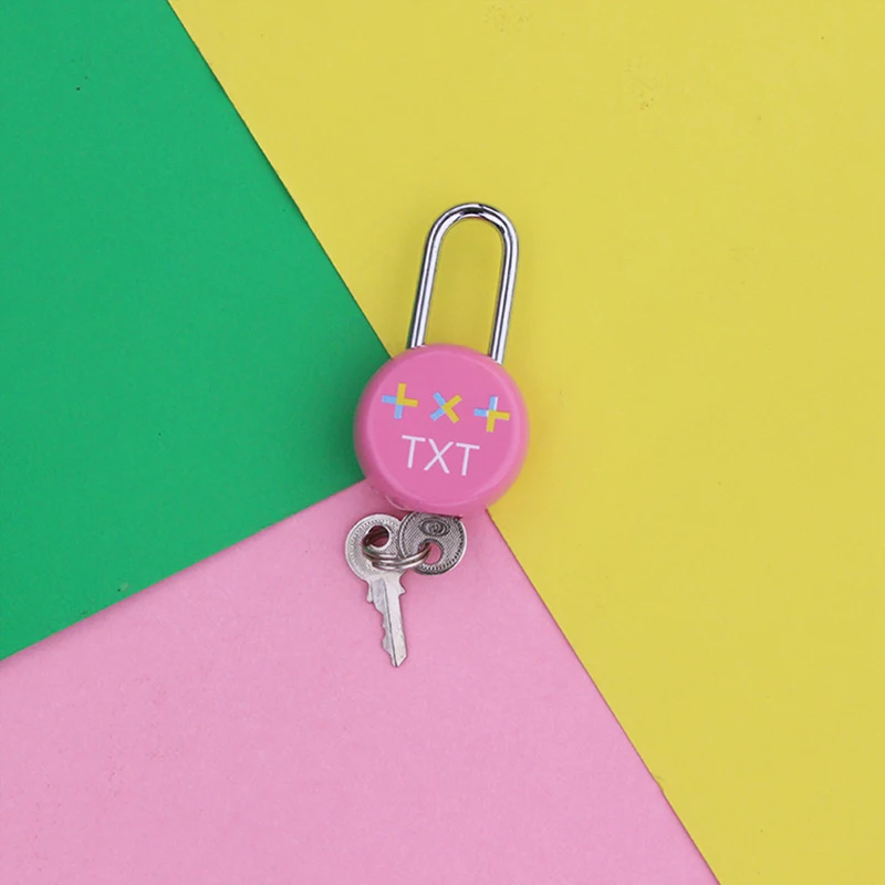 TXT Kpop BLACKPINK EXO GOT7 AB6IX TWICE NCT TXT X1 SEVENTEEN BANGTAN BOY мультфильм замок K-pop коллекция вентиляторов подарок Прямая поставка - Цвет: TXT