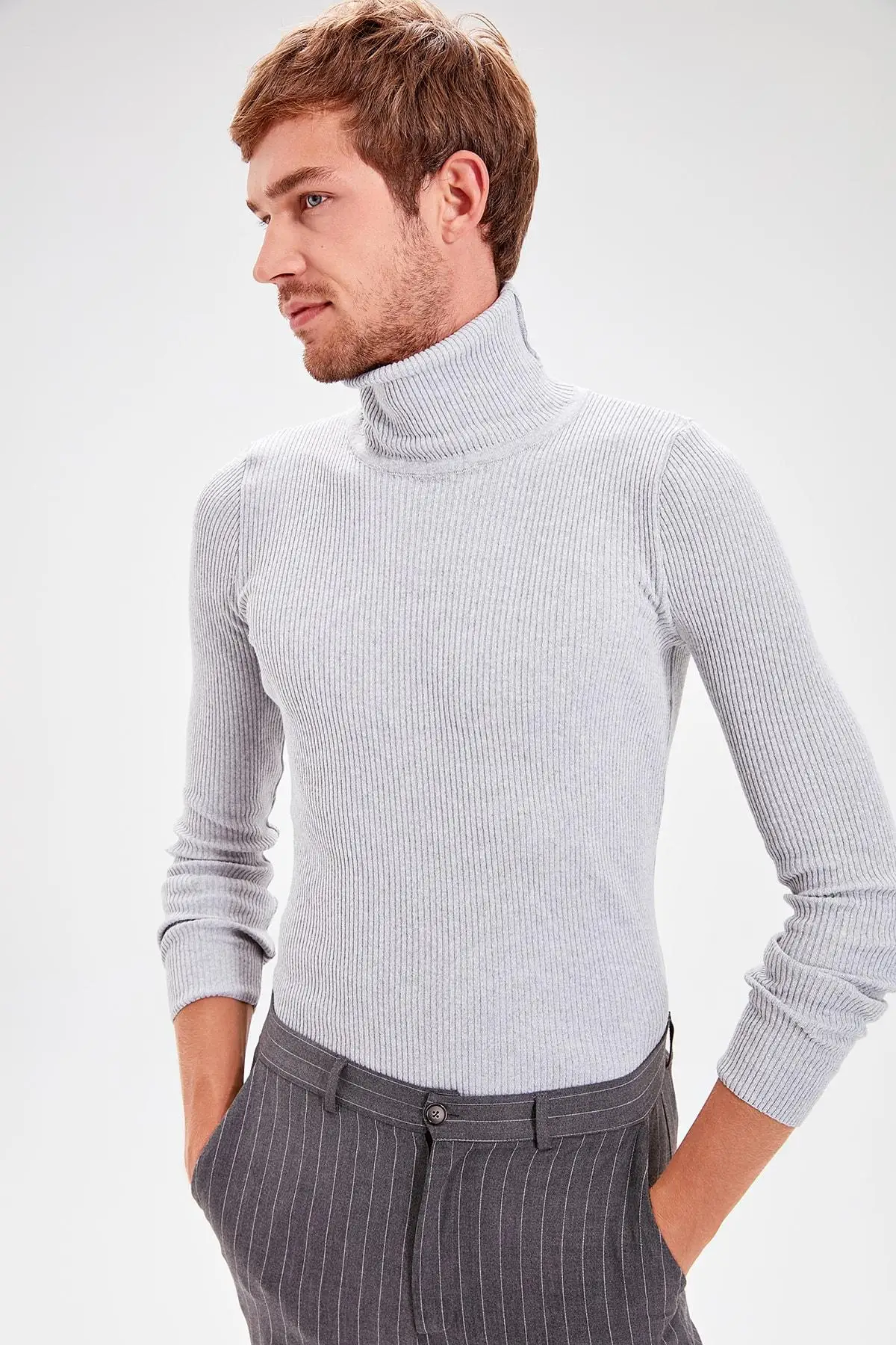 

Trendyol Gray Male Rubber Mesh Turtleneck Sweater Sweater TMNAW20MG0031