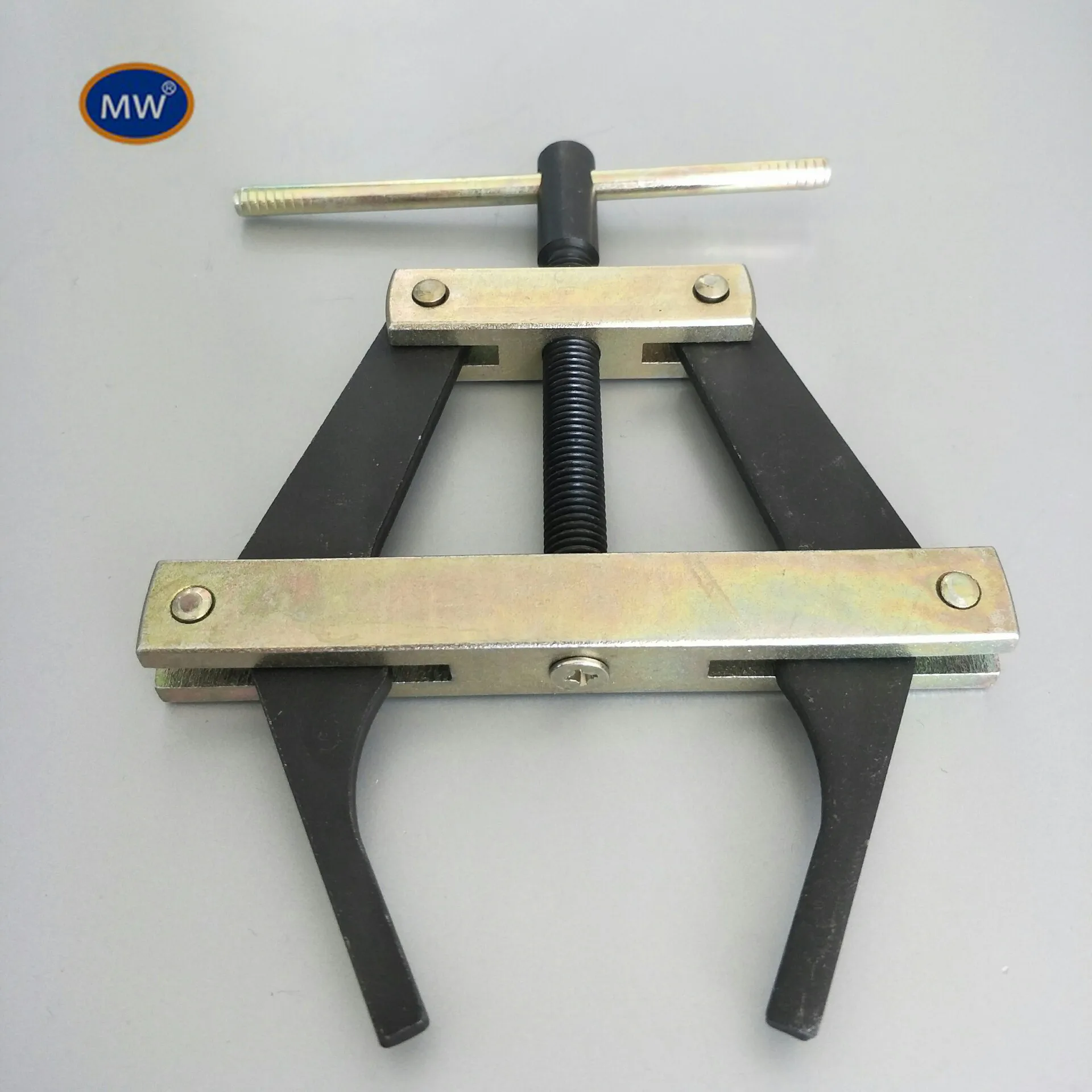 

drives chain puller,80-240 in stock from China Roller Chain Pullers with competitive price, Chain Tension Puller for Chain
