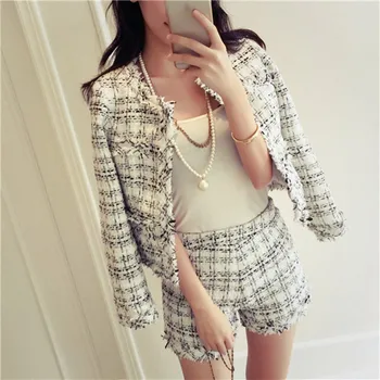 

New Runway Autumn Winter 2 Piece Set Women Tweed wool Slim Plaid Short Set Fringed Trim Jacket Coat + Tassels Short Suits